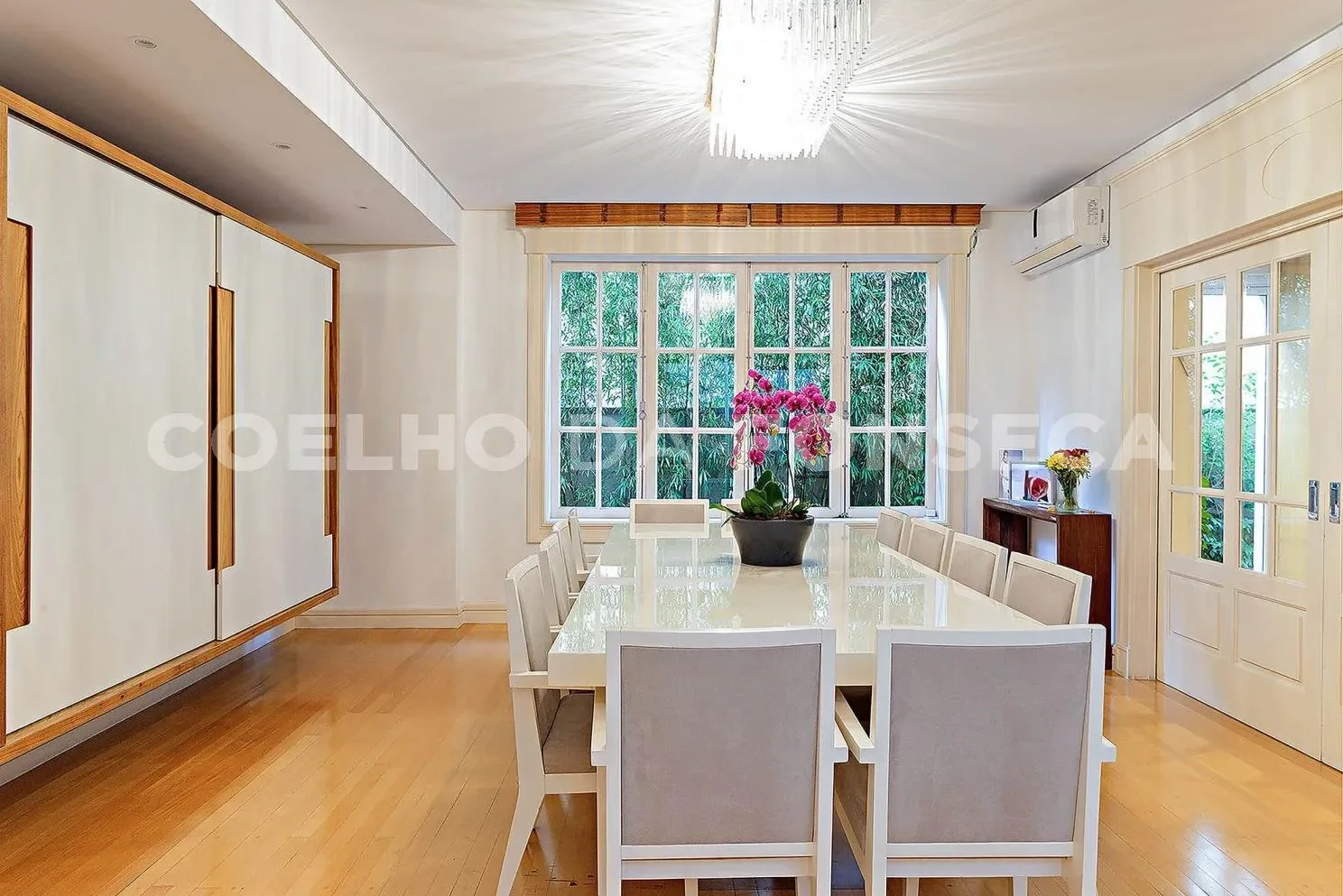 Gallery photo 1