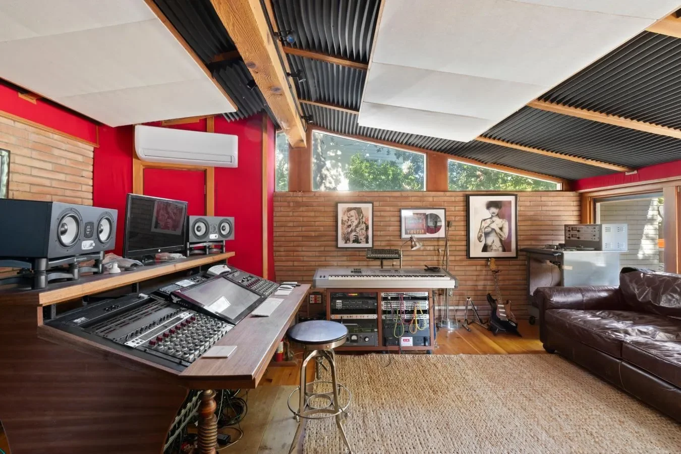 4750 Encino Avenue, Los Angeles, California, United States. - Photo 21
