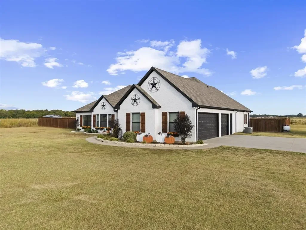 1195 Hog Town Road, Collinsville, Texas, United States. - Photo 6