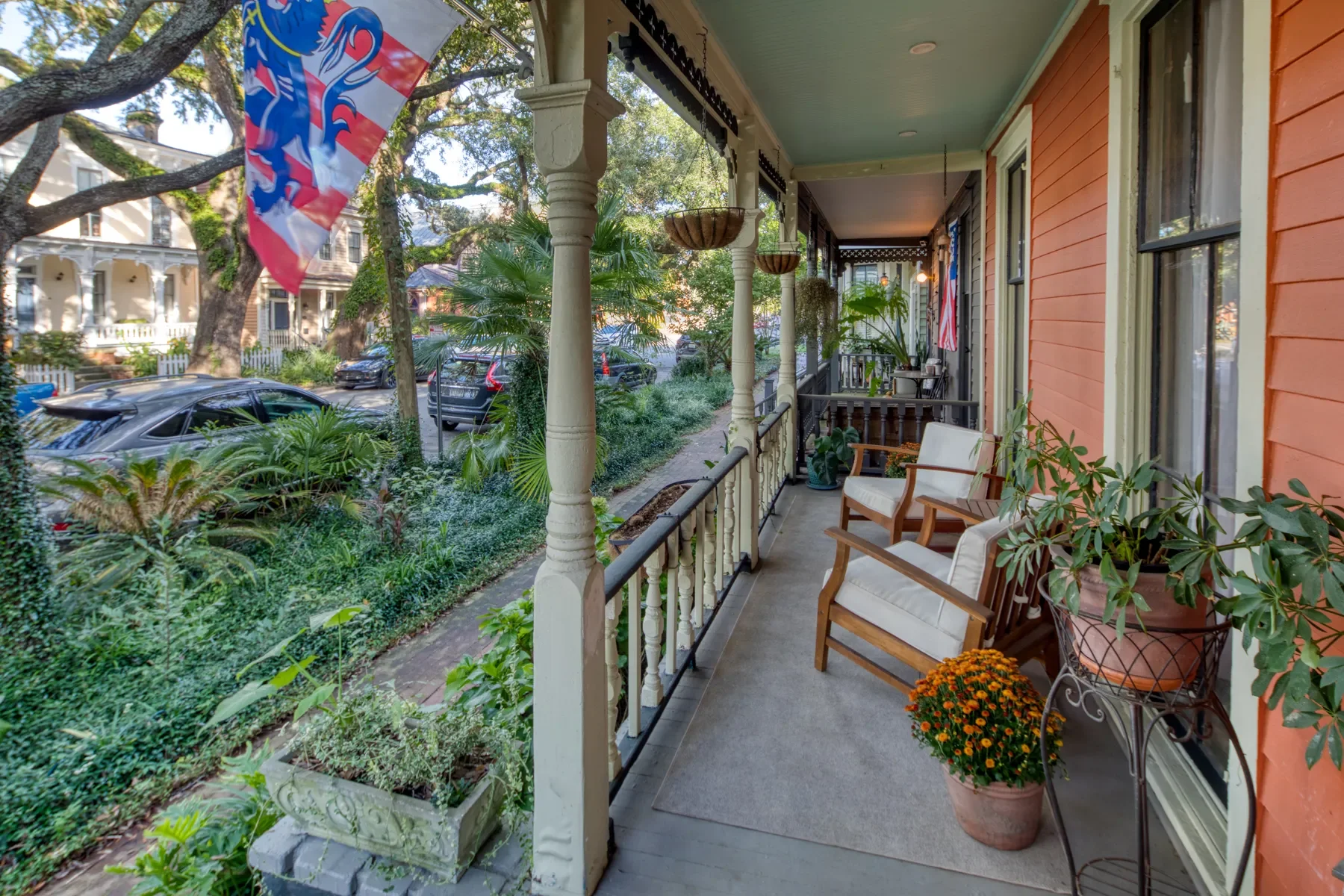 Exterior photo 3