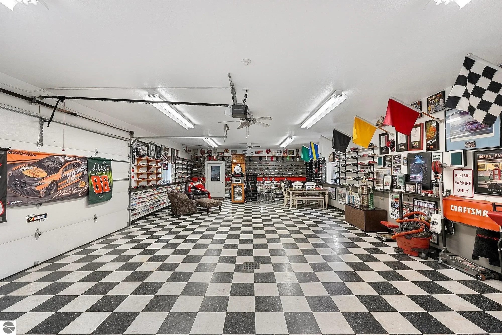 Gallery photo 5