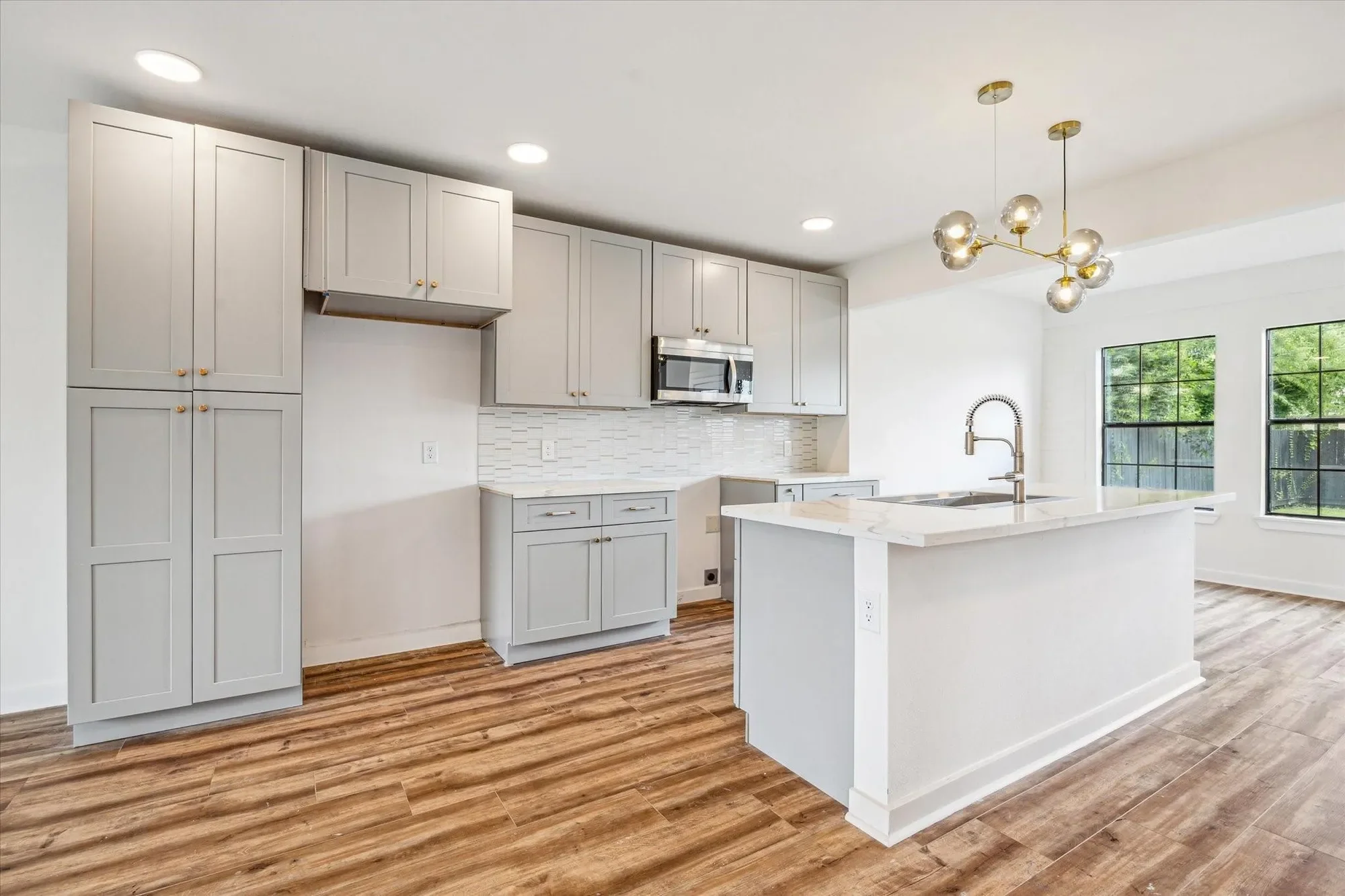 3202 Parkwood Drive, Houston, Texas, United States. - Photo 9