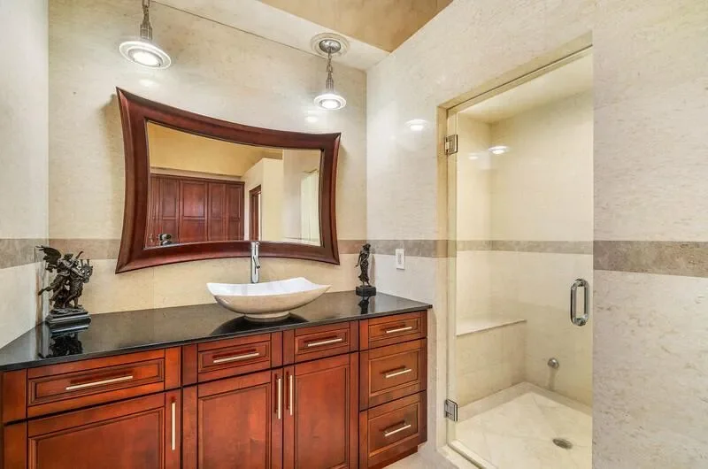 12 Martinique Cove, Palm Beach Gardens, Florida, United States. - Photo 25