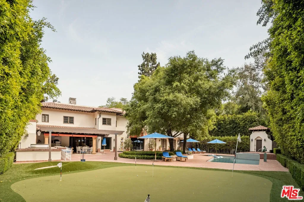 4009 Valley Meadow Road, Los Angeles, California, United States. - Photo 17