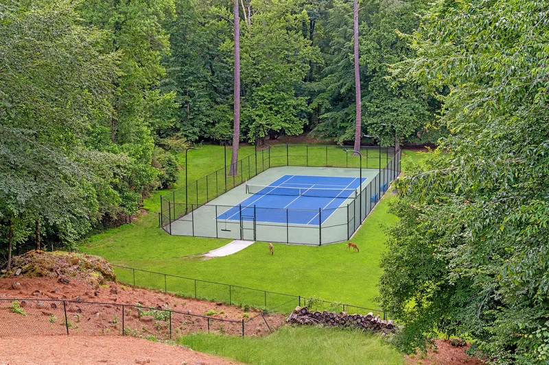 1430 N Harris Ridge, Atlanta, GA 30327, Atlanta, Georgia, United States. - Photo 13