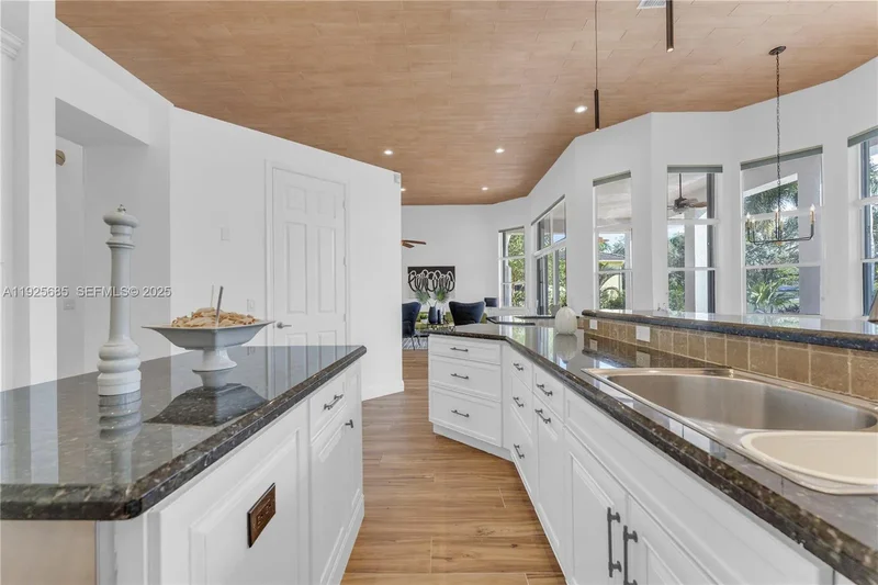 13890 SW 41st St, Davie, FL, 33330, USA, Davie, Florida, United States. - Photo 26