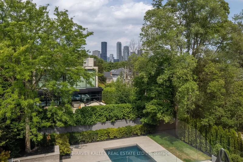 Dunvegan Road, Toronto, Ontario, Toronto, Ontario, Canada. - Photo 16