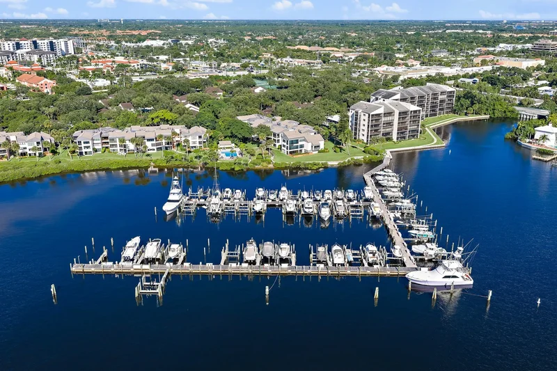 11373 Twelve Oaks A Way E , North Palm Beach, FL 33408, North Palm Beach, Florida, United States. - Photo 41