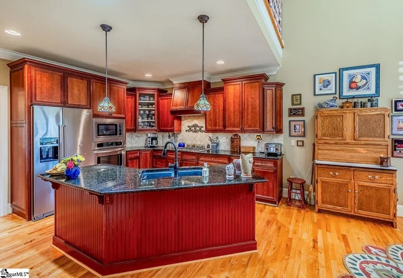 1 Riverbanks Court, Greer, SC 29651, Greer, South Carolina, United States. - Photo 18