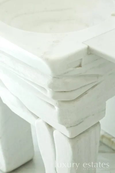 Thumbnail 60