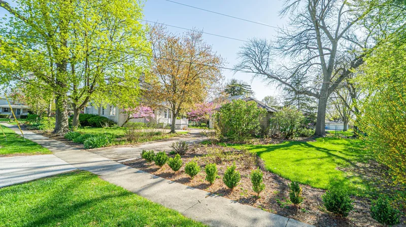 531 E Joliet Street , Crown Point, IN 46307, Crown Point, Indiana, United States. - Photo 39