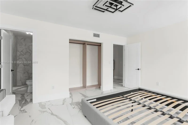 3973 NE 167th St, Golden Beach, Florida, United States. - Photo 16