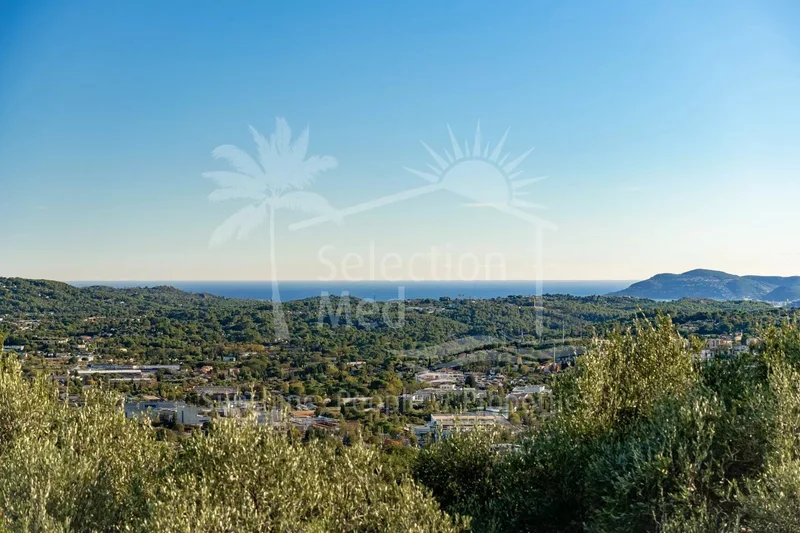 Grasse, Provence-Alpes-Côte d'Azur, France. - Photo 3