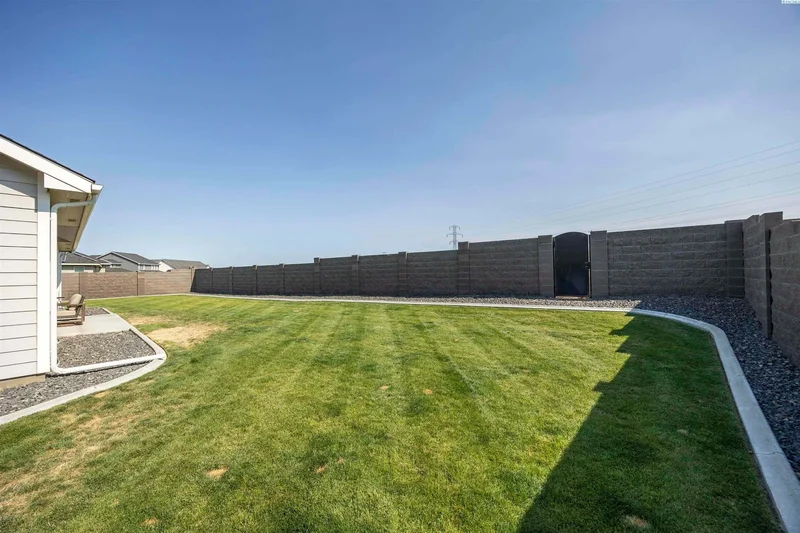 5719 W 41st Ave, Kennewick, WA 99338, Kennewick, Washington, United States. - Photo 30