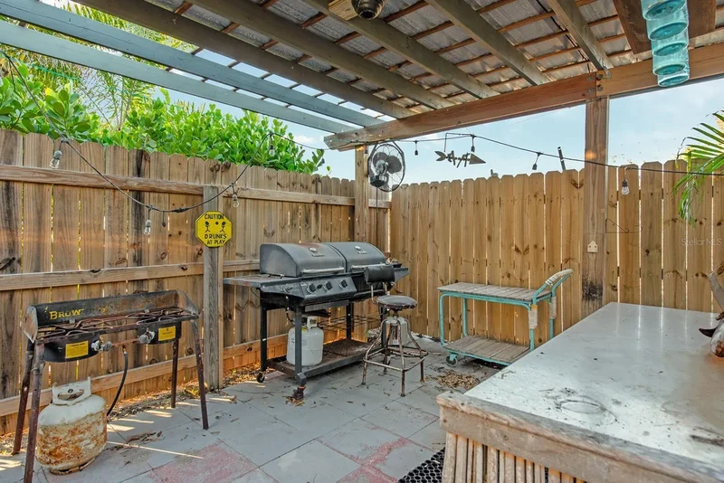 300 E BAY HEIGHTS AVENUE, ENGLEWOOD, FL 34223, ENGLEWOOD, FL, United States. - Photo 56