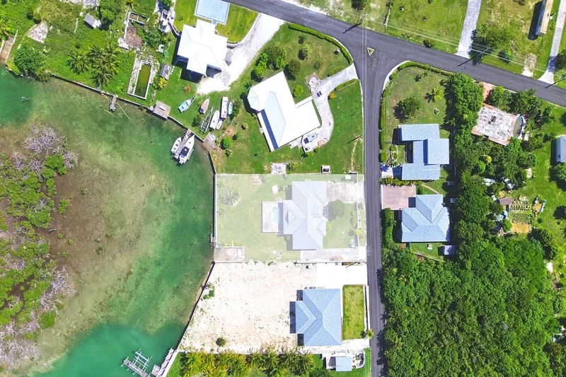 Russell House , Marsh Harbour, Marsh Harbour, Central Abaco, The Bahamas. - Photo 21