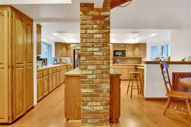 1146 Sandhurst Lane, La Verne, CA 91750, La Verne, California, United States. - Photo 52