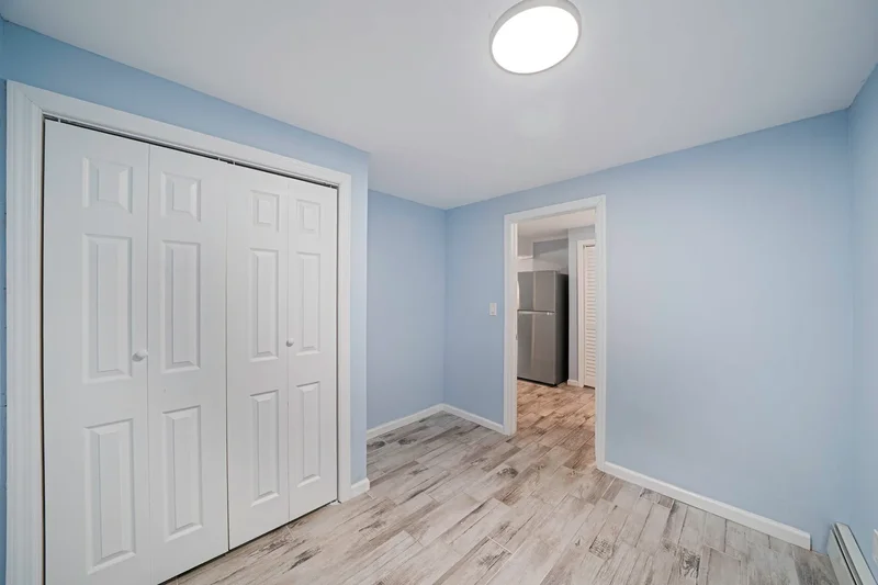 299 Seminole St, Ronkonkoma, NY 11779, Lake Ronkonkoma, New York, United States. - Photo 35