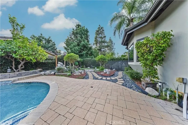 2 Linda Rae Way, Arcadia, California, United States. - Photo 8