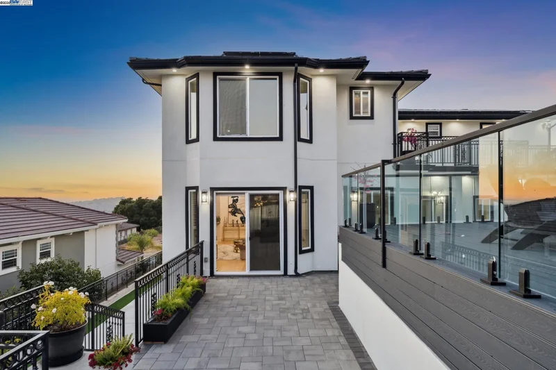 3606 Sarita St, Hayward, California, United States. - Photo 32