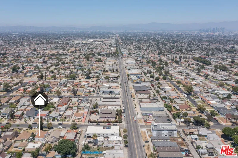 1826 W 78th Street, Los Angeles, California, United States. - Photo 50