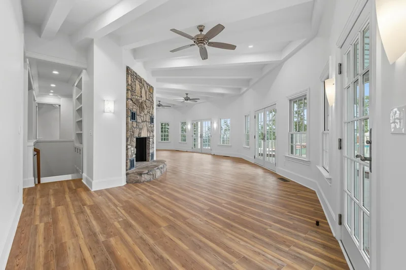 583 Bell Point Road , Laceys Spring, AL 35754, Laceys Spring, Alabama, United States. - Photo 6