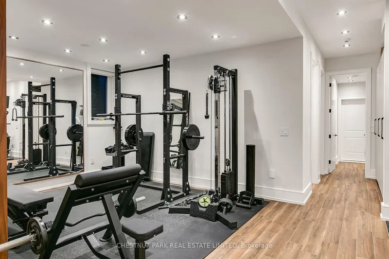 514 Douglas Avenue, Toronto, Ontario, Canada. - Photo 48