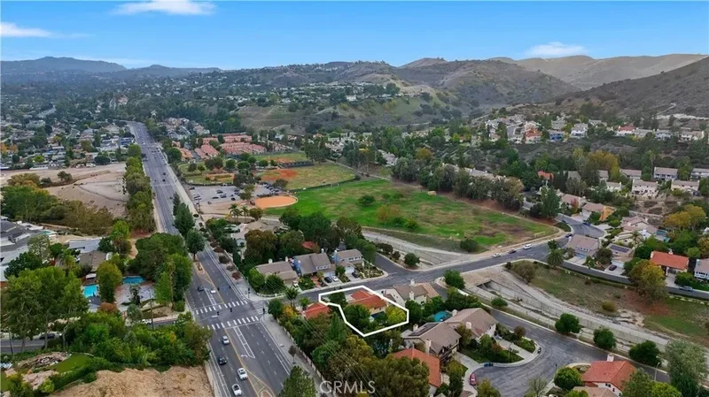 24411 Highlander Road, Bell Canyon, California, United States. - Photo 57