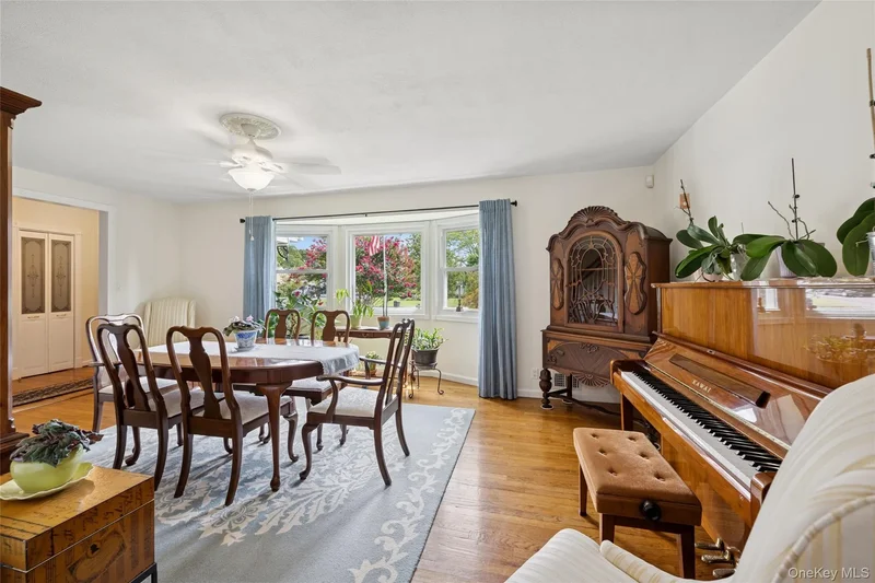 34 MOREWOOD DRIVE, Smithtown, New York, United States. - Photo 10
