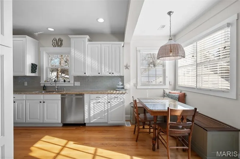 716 N Kirkwood Road, Kirkwood, Missouri, United States. - Photo 15