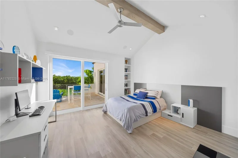 180 Cape Florida Dr, Key Biscayne, Florida, United States. - Photo 31