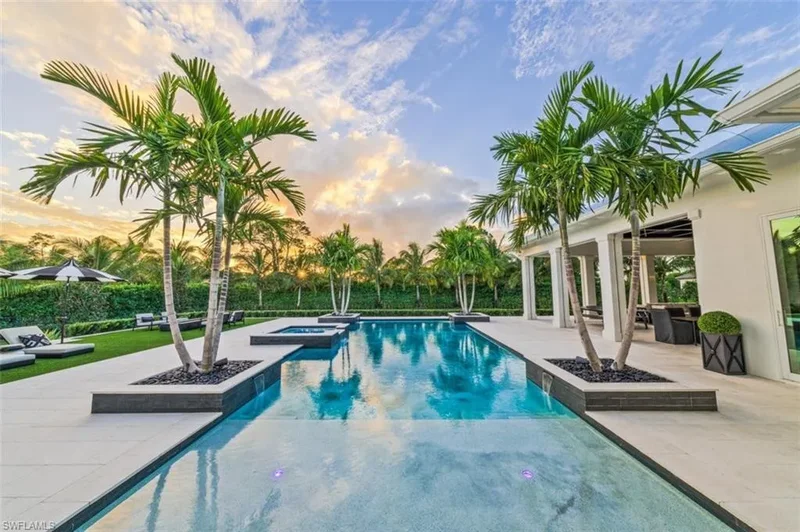 185 CAJEPUT DR, Naples, FL, 34108, USA, Naples, Florida, United States. - Photo 17