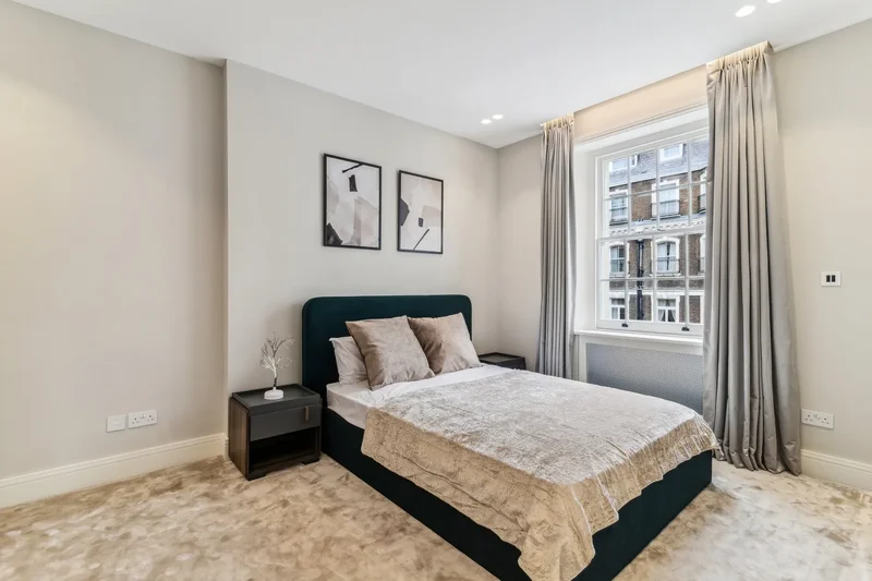 Hill Street, Mayfair, W1J, London, England, United Kingdom. - Photo 9
