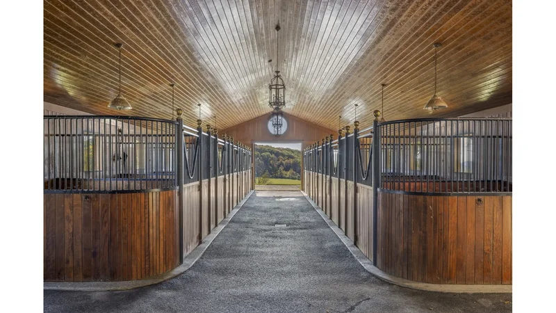 121-125 Butts Hollow Road, Millbrook, New York, United States. - Photo 20