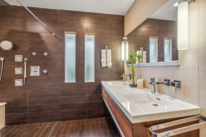 55 Duckpond Drive, Wantagh, New York, United States. - Photo 13