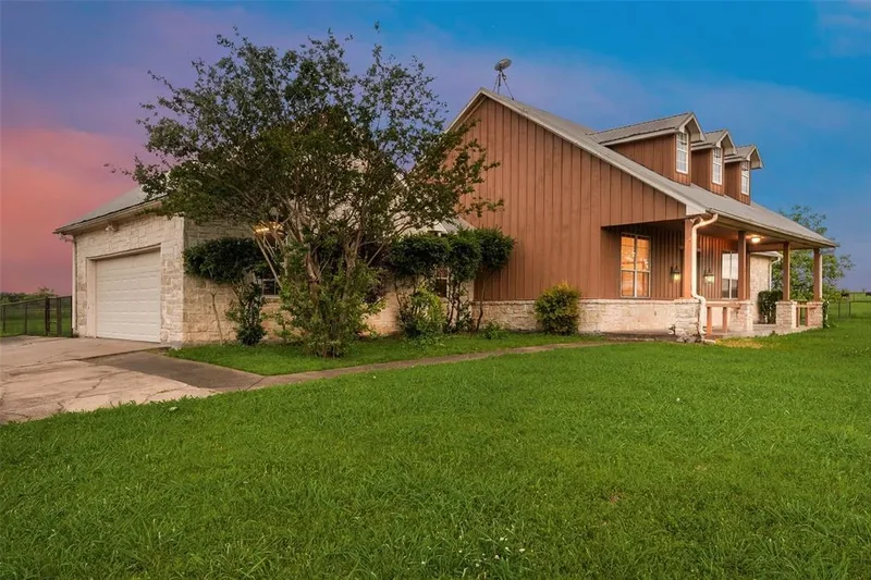 9757 Neal Road, Forney, TX 75126, Forney, Texas, United States. - Photo 36
