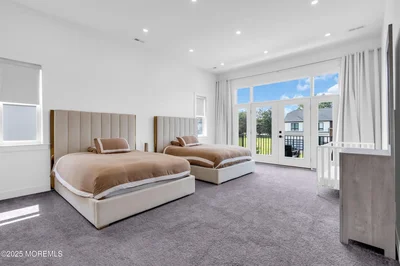 Thumbnail 24