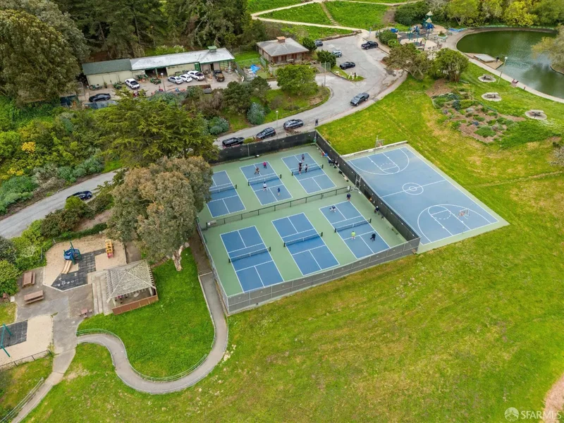 66 Williams Avenue, San Francisco, CA 94124, San Francisco, California, United States. - Photo 23