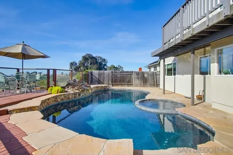 12835 Via Caballo Rojo, San Diego, CA 92129, San Diego, California, United States. - Photo 8