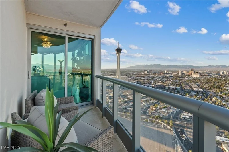 322 Karen Avenue 4207, Las Vegas, Nevada, United States. - Photo 17