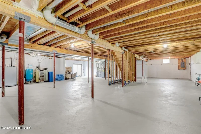 53 Mccaffery Road, Manalapan, NJ 07726, Manalapan Township, New Jersey, United States. - Photo 53
