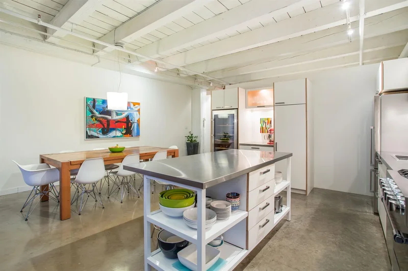 55 E Cordova Street 303, Vancouver, British Columbia, Canada. - Photo 2