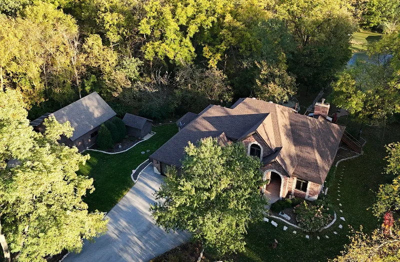 5 Bedrooms Single Family Detached