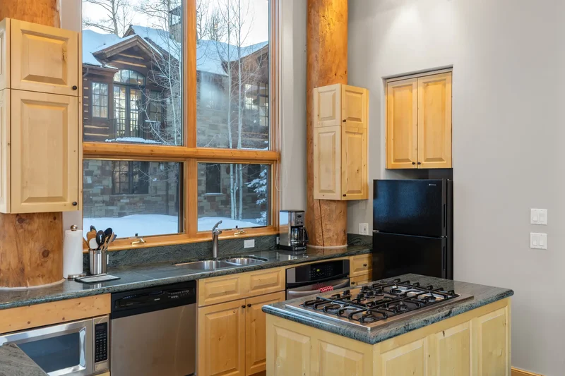 234 Russell Drive , Mountain Village, CO 81435, Mountain Village, Colorado, United States. - Photo 58