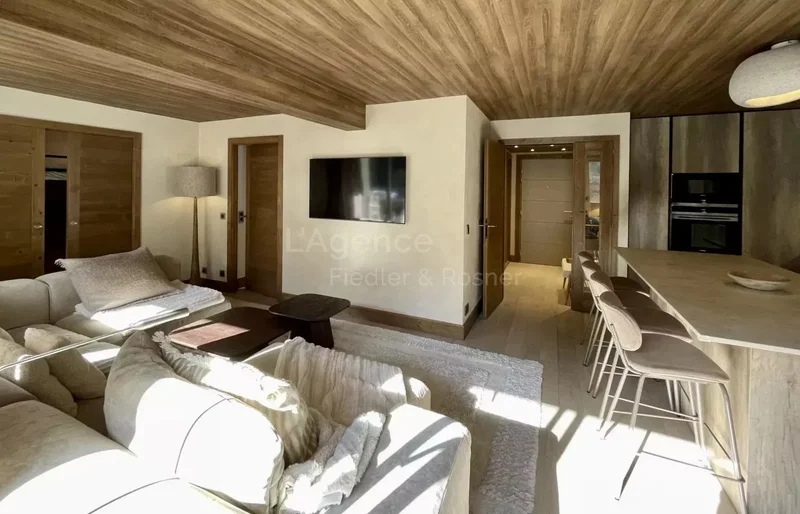 REF 351 : MEGEVE - ROCHEBRUNE - STUNNING APARTMENT AT THE FOOT OF THE SKI SLOPES