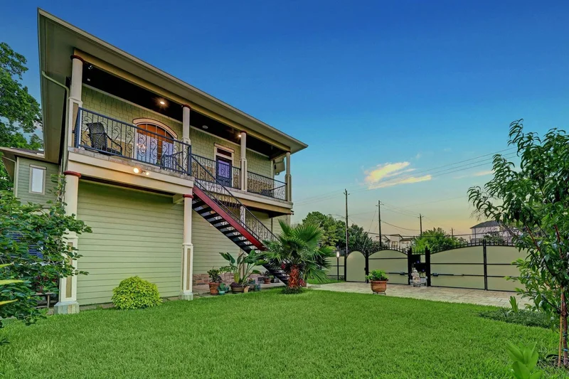 1302 W 21st Street, Houston, TX 77008, Houston, Texas, United States. - Photo 18