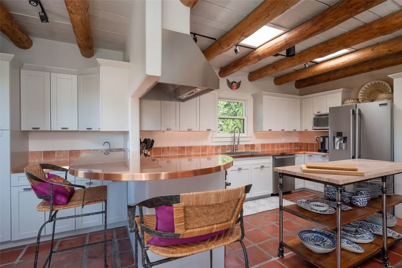 413 Los Arboles Drive, Santa Fe, NM 87501, Santa Fe, New Mexico, United States. - Photo 50