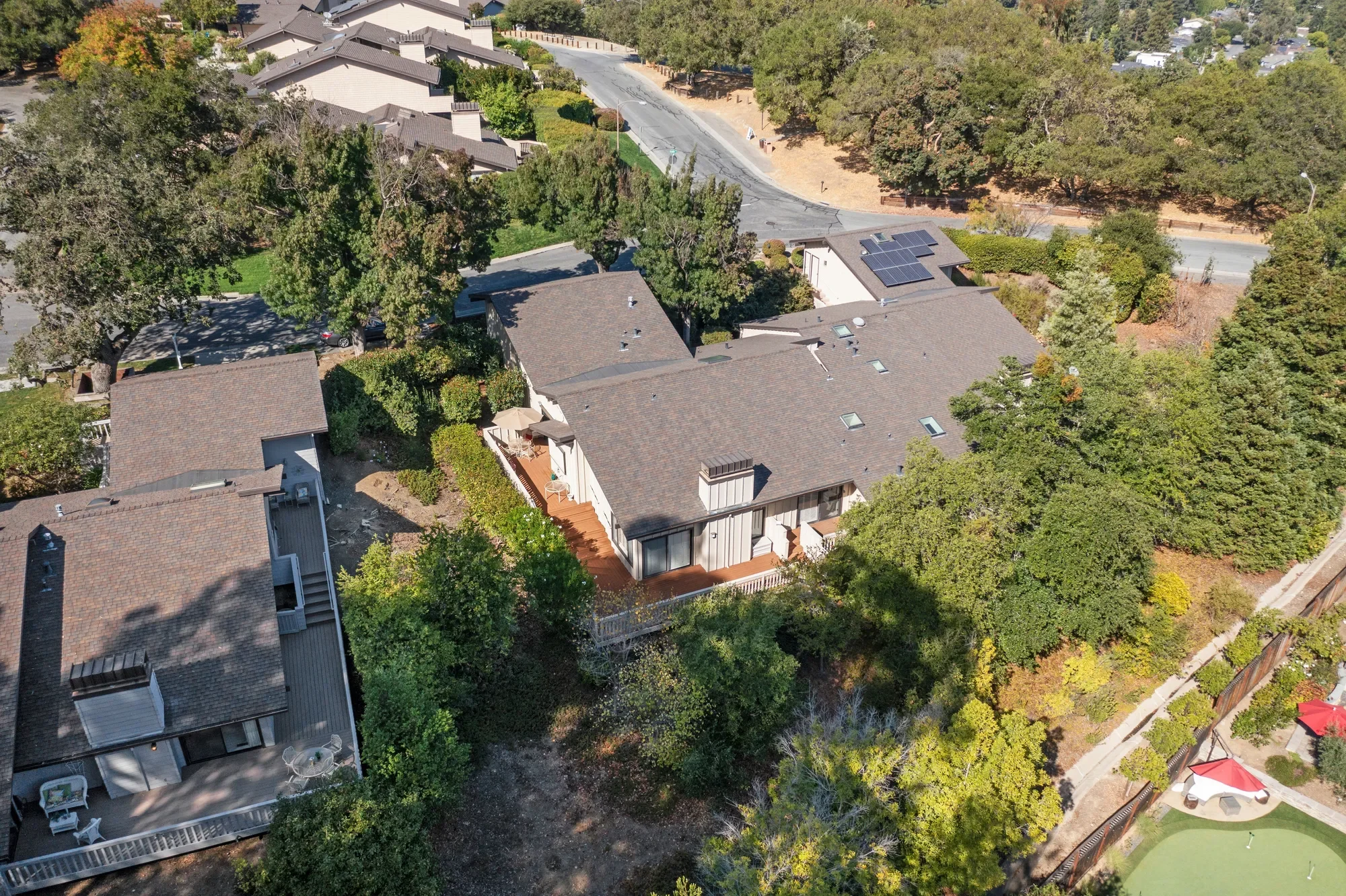 1360 Trinity Drive , Menlo Park, CA 94025, Menlo Park, California, United States. - Photo 26