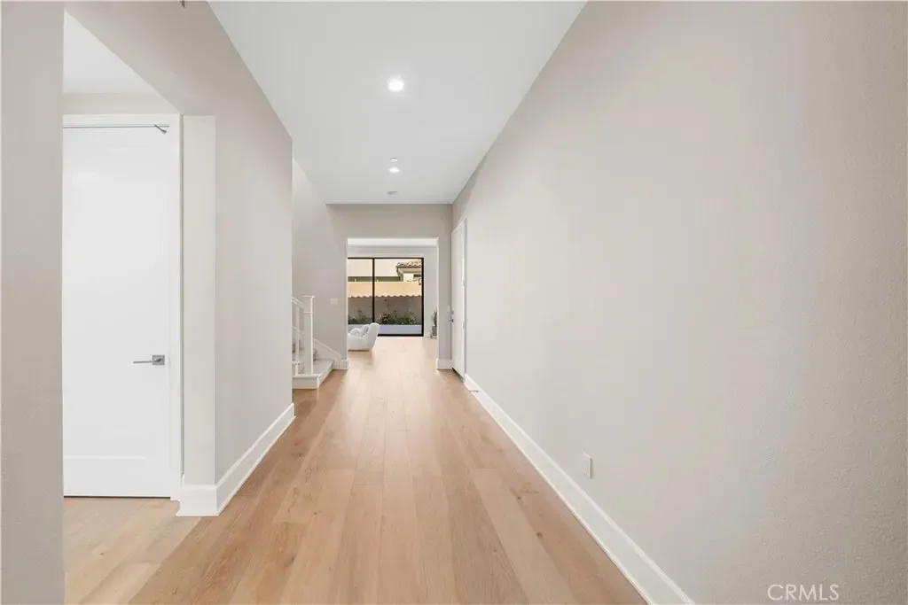 103 Sky, Irvine, California, United States. - Photo 6