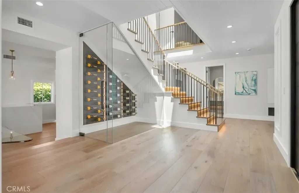2401 Bayshore Drive, Newport Beach, California, United States. - Photo 22